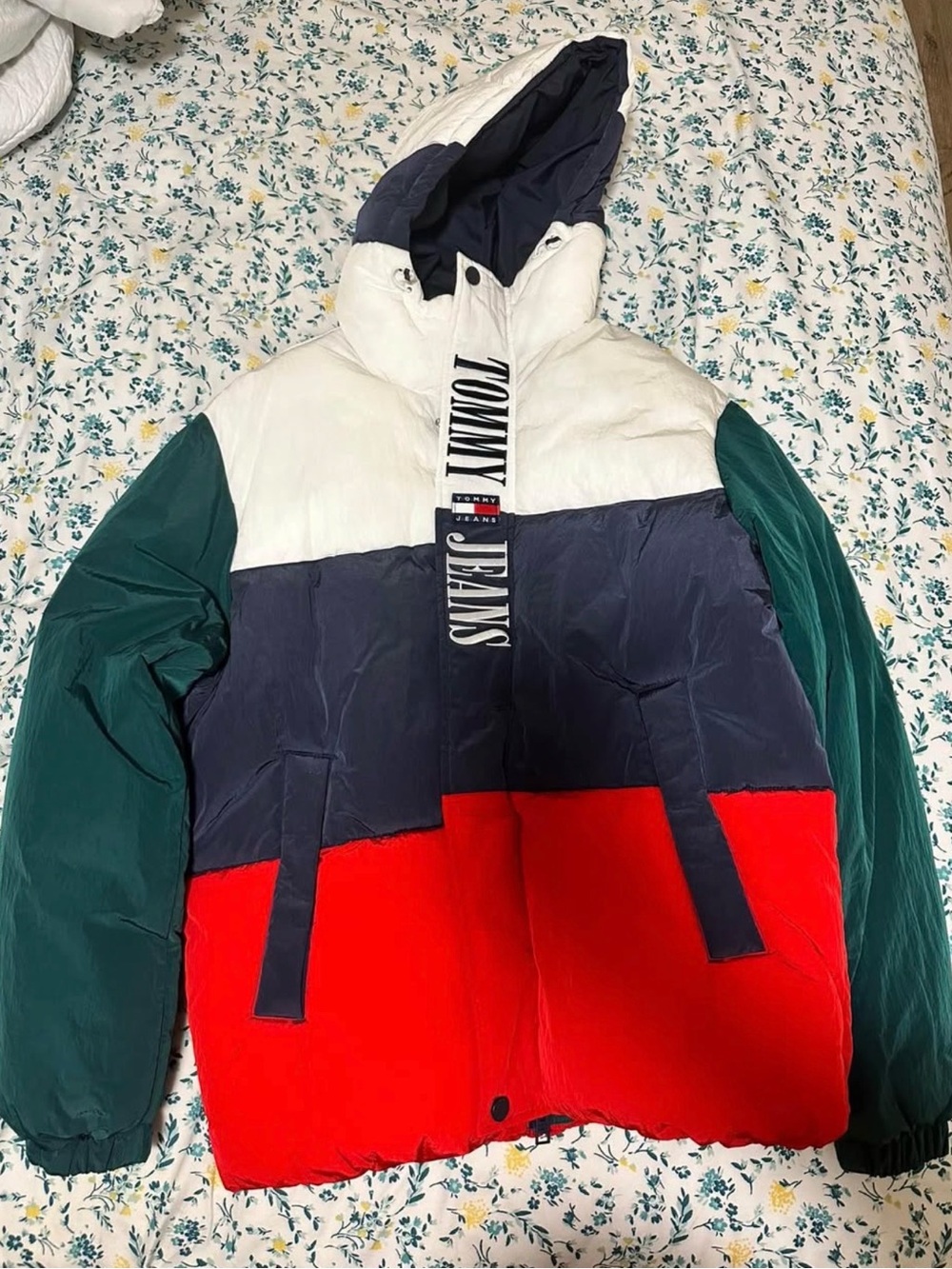 Tommy Hilfiger Tommy Jeans Navy, White, Red & Green Colorblock Jacket